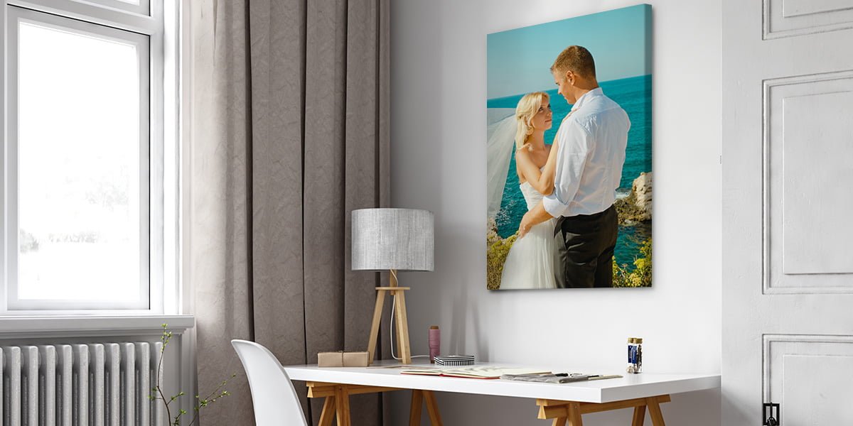 You are currently viewing Transform Your Space: Custom Canvas Poster Printing In Dubai